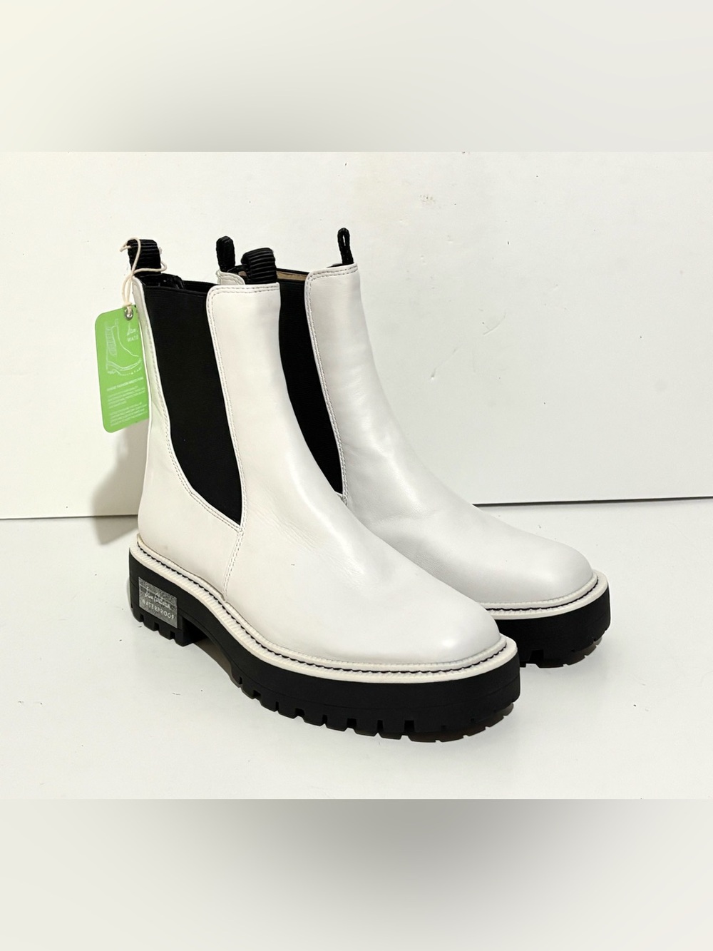 Sam Edelman White Laguna Chelsea Leather Waterproof Boots Size 7M NWT
